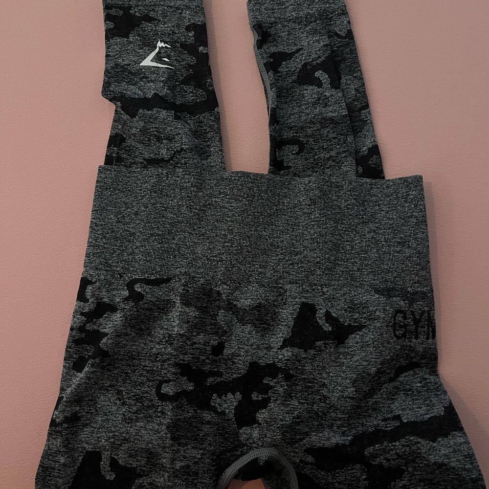 Gymshark Camouflage Leggings - Gray
